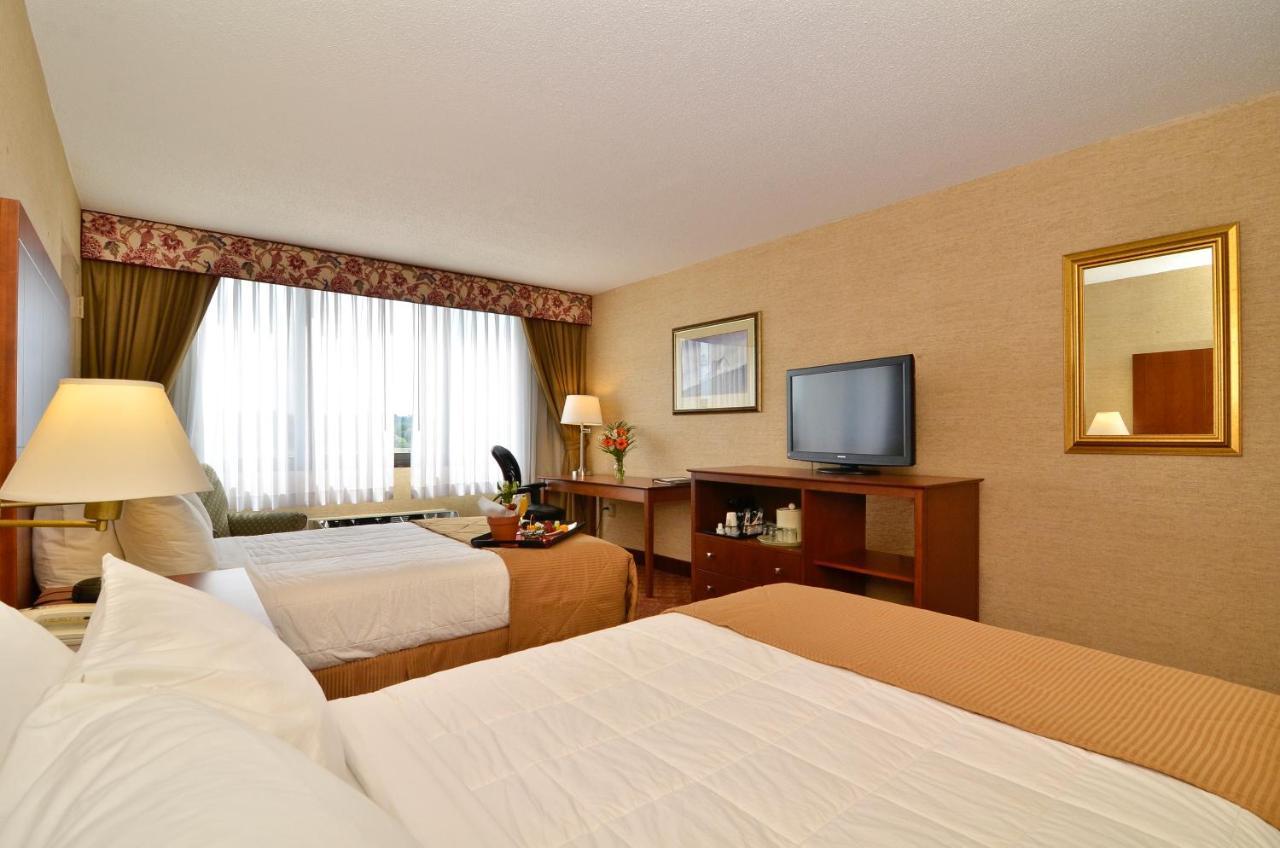 Clarion Hotel Airport Portland Exterior foto