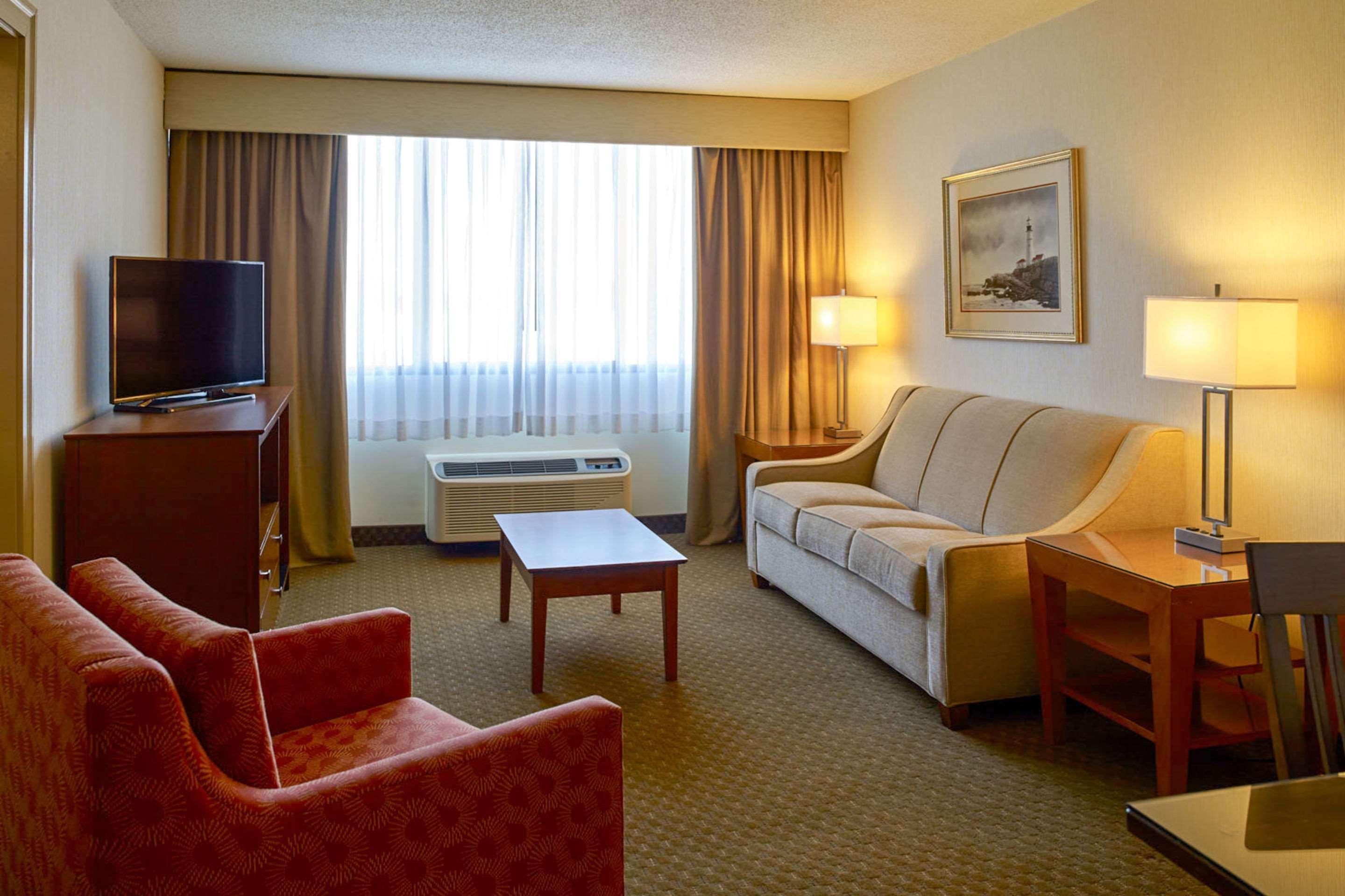 Clarion Hotel Airport Portland Exterior foto